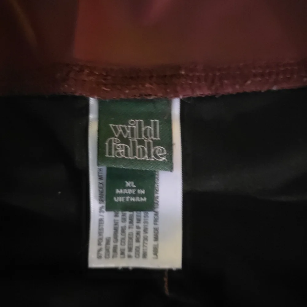 Wild Fable Maroon Pants - Picture 3 of 3